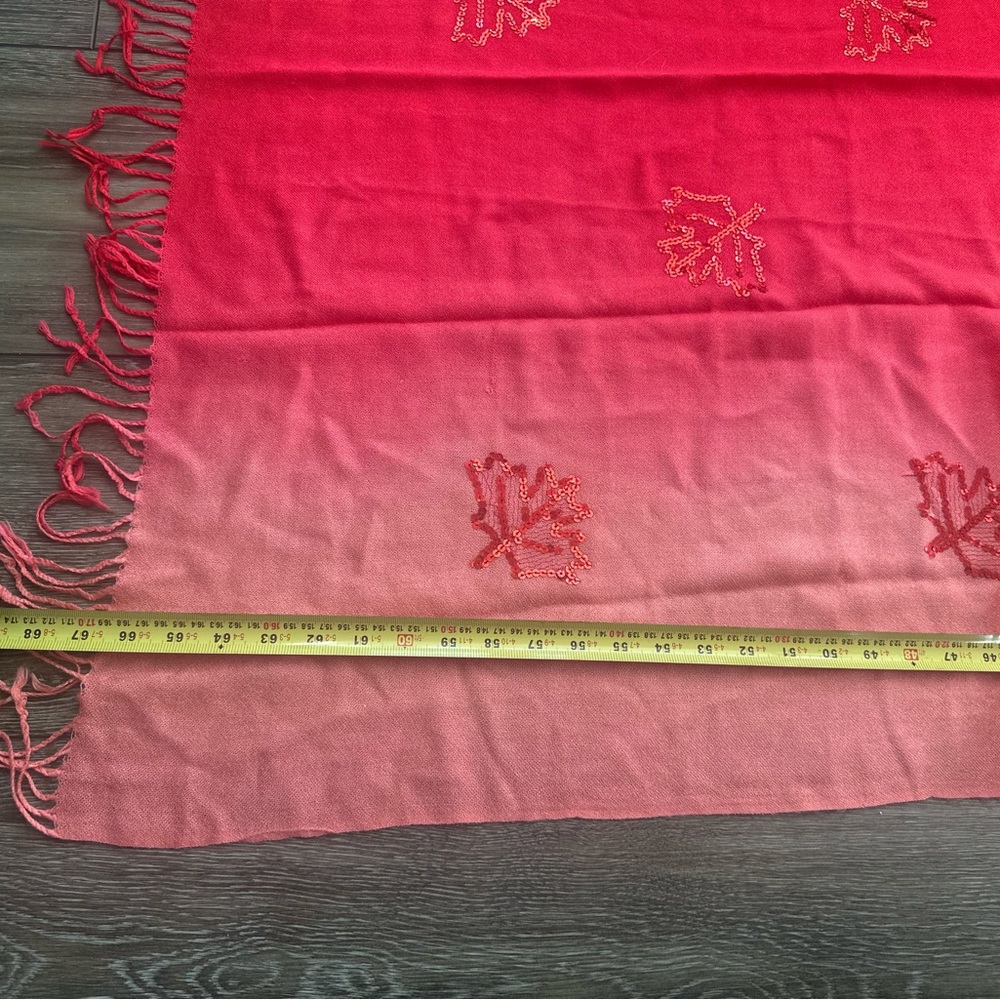 🌞Sale 3 for $15 Lightweight  scarf / shawl with Leaf Embroidery🍁 - Picture 6 of 7